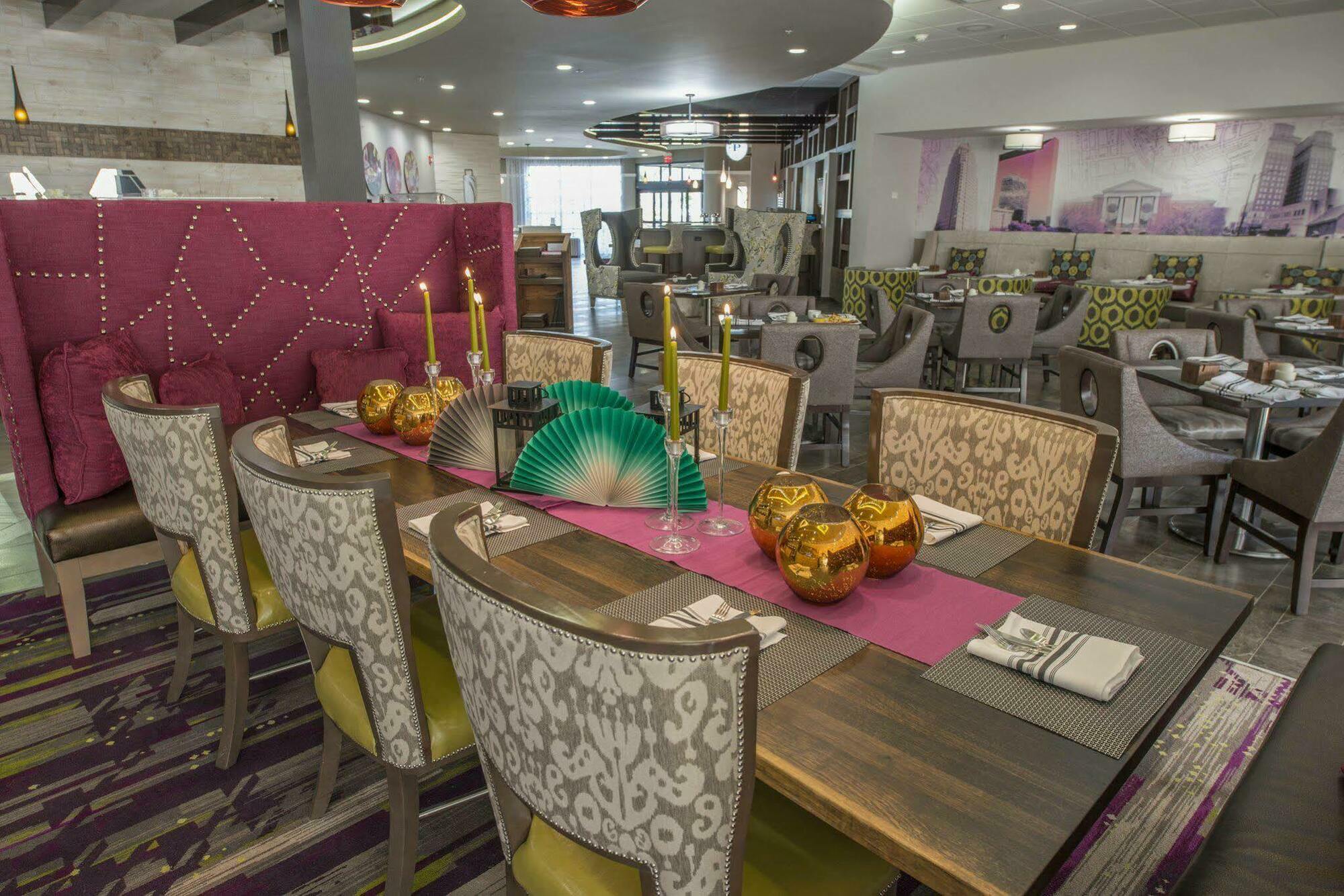 Doubletree By Hilton Winston Salem - University, Nc Bagian luar foto